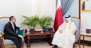 رئيس مجلس الشورى القطرى يستقبل سفير مصر فى الدوحة