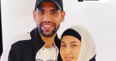 زوجة مؤمن زكريا تدعم نجم الأهلى على أنغام "لو بطلنا نحلم نموت"