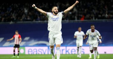 ريال مدريد يتفوق على أتلتيك بيلباو بهدف بنزيما فى الشوط الأول