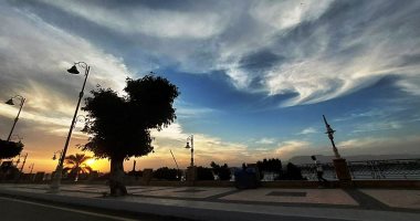 الغيوم ترسم لوحة جمالية فى كورنيش النيل وعلى طريق الكباش بالأقصر