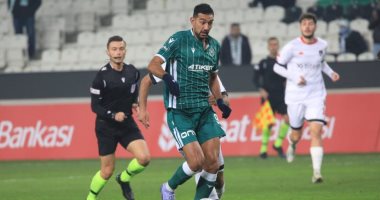قونيا سبور بقيادة كوكا يواجه طرابزون فى موقعة المتصدر والوصيف بالدوري التركى