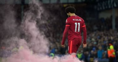 محمد صلاح يحتفل بتسجيله هدفين فى مباراة ليفربول وإيفرتون.. صور 