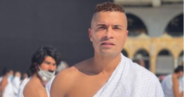 شاكوش وبيكا بصور جديدة من الحرم خلال أداء العمرة: اللهم اكتبها لكل مشتاق