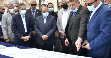 وزيرا التنمية المحلية والزراعة ومحافظ الغربية يضعون حجر أساس مجمع إداري وطبي بطنطا