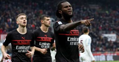 ميلان يتصدر الدورى الإيطالي مؤقتا بثنائية ضد ساليرنيتانا.. فيديو