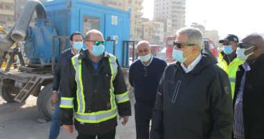 جولة ميدانية لرئيس القابضة للمياه لمتابعة استعدادات شركة الصرف الصحى بالإسكندرية