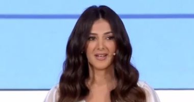 أول ظهور للفنانة دنيا سمير غانم بعد رحيل والديها خلال احتفالية قادرون باختلاف