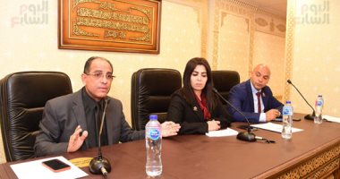 يحيى الفخرانى عن إلغاء الرقابة: تحمى الفنان قبل الجمهور وأنقذتنى من الحبس.. صور