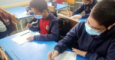 انطلاق امتحان الصف الرابع الابتدائى فى اللغة العربية.. صور 