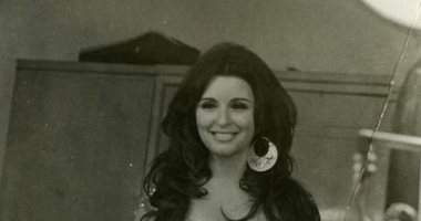 صورة نادرة للسندريلا سعاد حسنى من فيلم "خلى بالك من زوزو"
