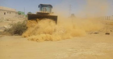 الجيزة تبدأ إنشاء ازدواج طريق الأبراج بالواحات البحرية