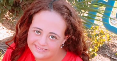برة الملعب.. لبنى مصطفى بطلة العالم فى السباحة قادرون باختلاف: نفسى أشوف تامر حسنى