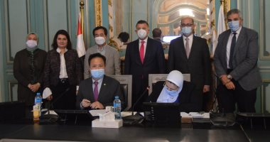 رئيس عين شمس يشهد توقيع اتفاق تعاون مع كوريا الجنوبية لدعم طلاب كلية الألسن