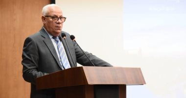 محافظ بورسعيد يوجه الأحياء بسرعة تحصيل المتأخرات المستحقة