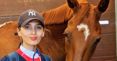 بريطانية تحصل على تعويض بالملايين من طبيب تابع حمل والدتها.. اعرف السبب