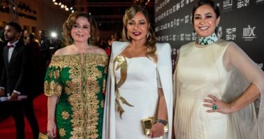 نجوم مصر والعالم يزينون حفل افتتاح مهرجان البحر الأحمر في السعودية