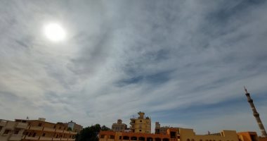 طقس الأقصر الآن.. غيوم كثيفة تنتشر فى السماء وأجواء باردة صباحاً
