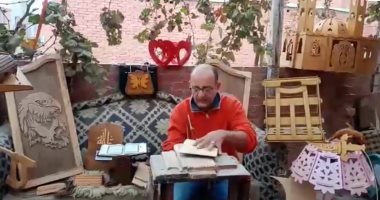 فيديو..أيده تتلف فى حرير .. مدرس صباحا وفنان أركت ليلاً