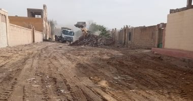 هيئة نظافة القاهرة تنتهى من فتح محاور ومداخل مقابر الإمام الليثى