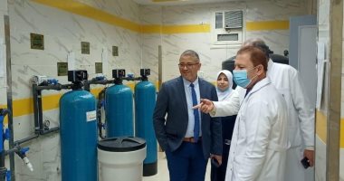 مدير عام التأمين الصحى بالغربية يجرى زيارة مفاجئة بعيادة سمنود الشاملة.. صور 