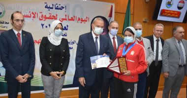 القليوبية تنظم احتفالية اليوم العالمى لحقوق الإنسان وتكرم الرياضيين .. صور
