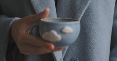 تلبس إيه لو اضطريت تنزل النهاردة؟ خليك فى الصوف والقطيفة وأقمشة تانية