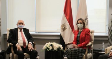 رئيس النيابة الإدارية يفتتح دورة تدريب دفعتى 2013-2014 بالأكاديمية الوطنية للتدريب