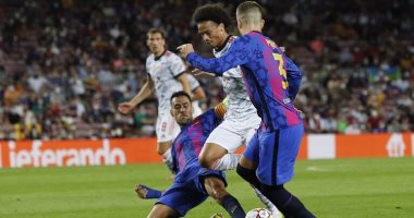 قرعة الدوري الأوروبى .. برشلونة يواجه نابولى الإيطالى 