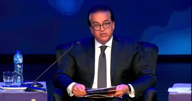 وزير التعليم العالى: نخطط لإقامة جامعة تكنولوجية داخل كل منطقة صناعية