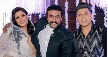 عمر كمال فى رسالة للفنانة ياسمين عبد العزيز: حمد الله على سلامتك يا وحش الكون