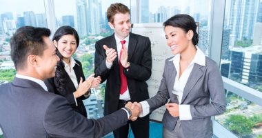 3 أبراج تحصل على ترقية وزيادة مرتب عام 2022.. الزهر هيلعب معاهم