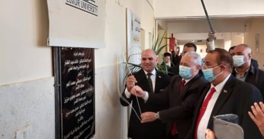 حلم طلاب وأهالى الأقصر يتحقق بدخول كلية الطب الدراسة رسميا.. صور