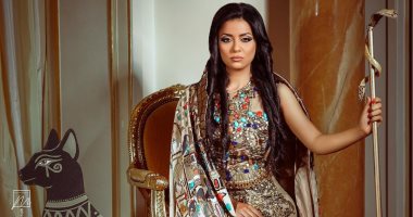 سهر الصايغ ضيفة إنجى على فى "أسرار النجوم"