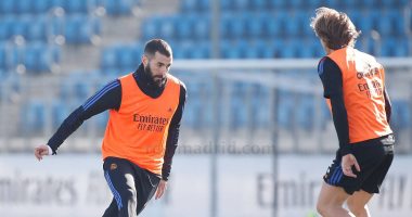 ريال مدريد يستعيد كريم بنزيما قبل موقعة أتلتيكو فى الديربي