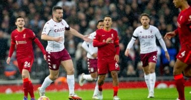 مواعيد مباريات اليوم.. أستون فيلا مع ليفربول وبرشلونة يواجه سيلتا فيجو 