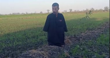 حرمه القدر من 3 أطراف فهزم الحياة بقدم واحدة.. محمد أسطورة ذوى الهمم وحامل كتاب الله
