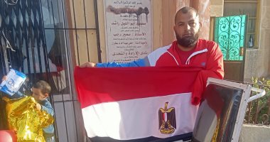 كرسى متحرك بس اختراع.. حسن الدخاخنى من ذوي الهمم يبتكر وسيلة مهمة للمرضى
