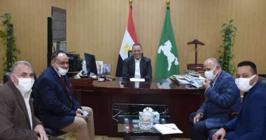 محافظ الشرقية يتابع تنفيذ مشروع أبراج كهرباء الزقازيق - هرية