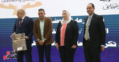 مكافحة الإدمان: 9 آلاف طفل بالمناطق المطورة يشاركون فى التوعية بأضرار الإدمان