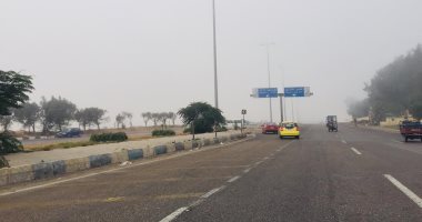 سيولة مرورية بطريق إسماعيلية- بورسعيد ومحور 30 يونيو بعد زوال جزئى للشبورة..لايف