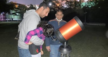 رصد الكواكب فى متحف الطفل بمشاركة معهد العلوم الفلكية.. صور