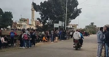 وفاة عريس بالشرقية ليلة حنته.. أصدقاؤه يروون تفاصيل آخرة لحظات حياته.. فيديو