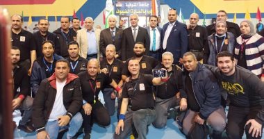 تعرف على نتائج بطولة المصارعة للجامعات.. صور