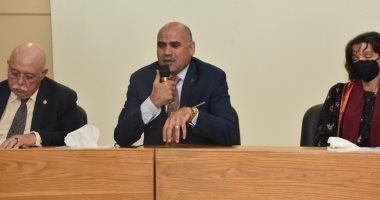رئيس جامعة الأقصر يعلن تدشين مركز للمصريات ليكون مرجعا للمهتمين بالآثار 