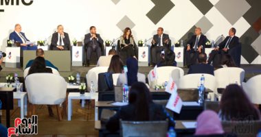 مسئول بالمصرية للاتصالات: مصر أنفقت 48 مليار جنيه لتطوير بنية الاتصالات خلال 3 أعوام