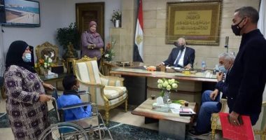 محافظ جنوب سيناء يستجيب لاستغاثة مواطن من ذوى الهمم بالطور