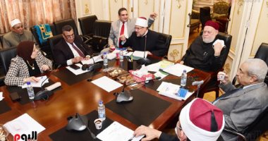 وزير الأوقاف للنواب: دور العبادة من أكثر الأماكن التزاما بالإجراءات الاحترازية