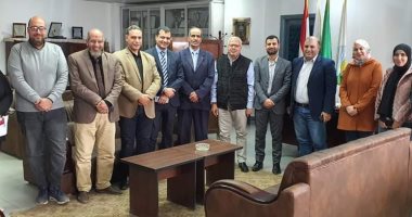 رئيس مياه المنوفية يجتمع مع ممثلى هيئة البريد لبحث سبل التعاون لتطوير الخدمات