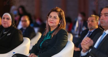 وزيرة التخطيط: 130 مليار دولار حجم الاستثمارات العامة في البنية التحتية خلال الأعوام السبعة الأخيرة