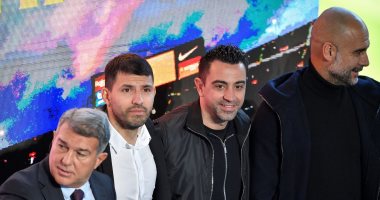 أجويرو يودع رئيس برشلونة وجوارديولا وتشافي بصورة تذكارية بعد إعلان اعتزاله